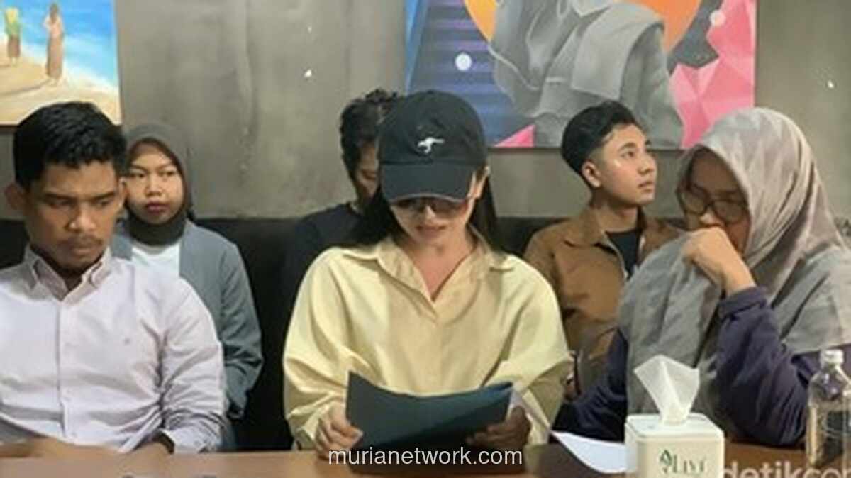 Kisah Haru Deni Apriadi, MUA Lombok Tuli yang Viral sebagai Sister Hong, Berjuang dari Bullying hingga Putus Sekolah