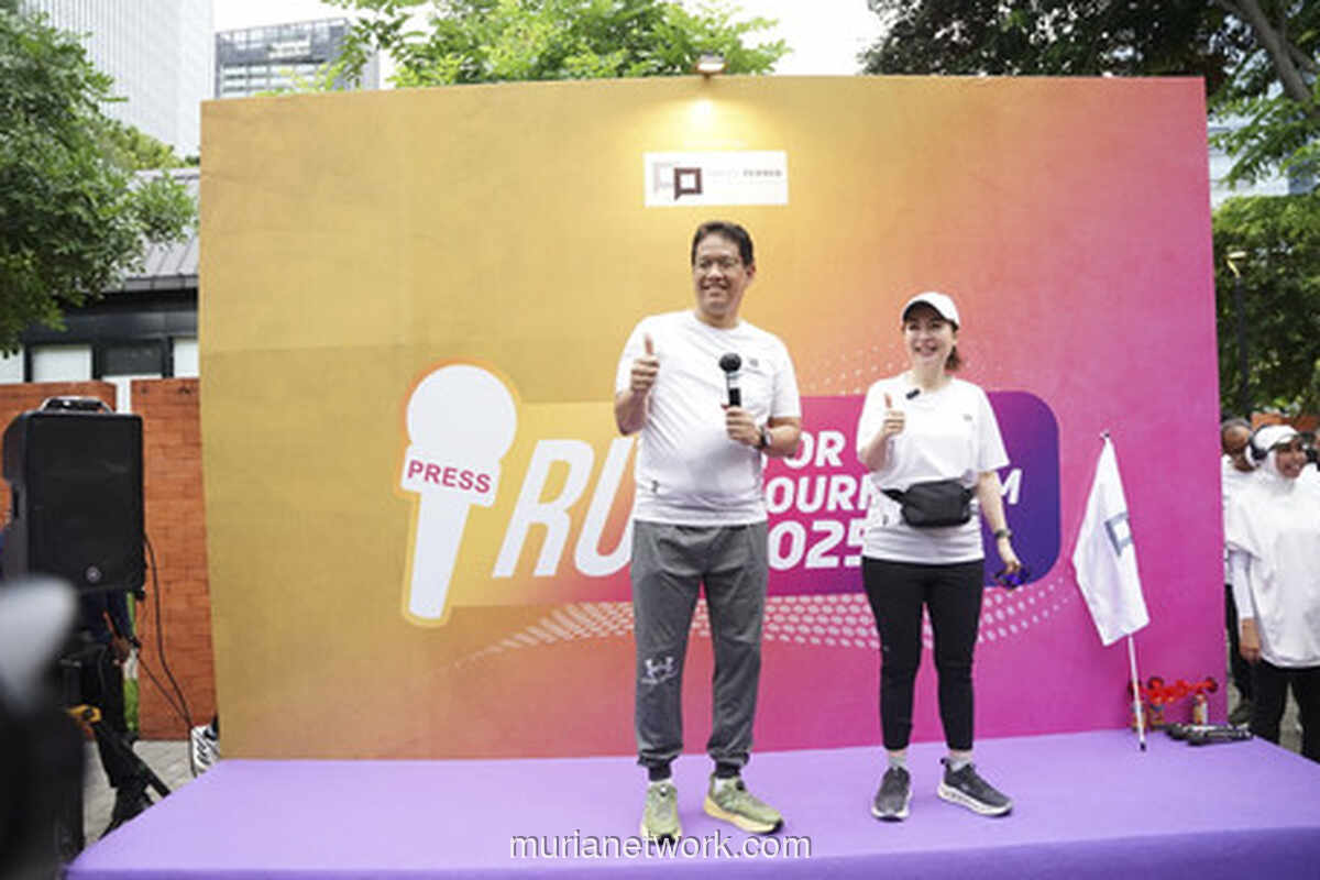 Menteri Keuangan Purbaya Dorong Jurnalis Kritis & Beri Solusi di Fun Run 2025