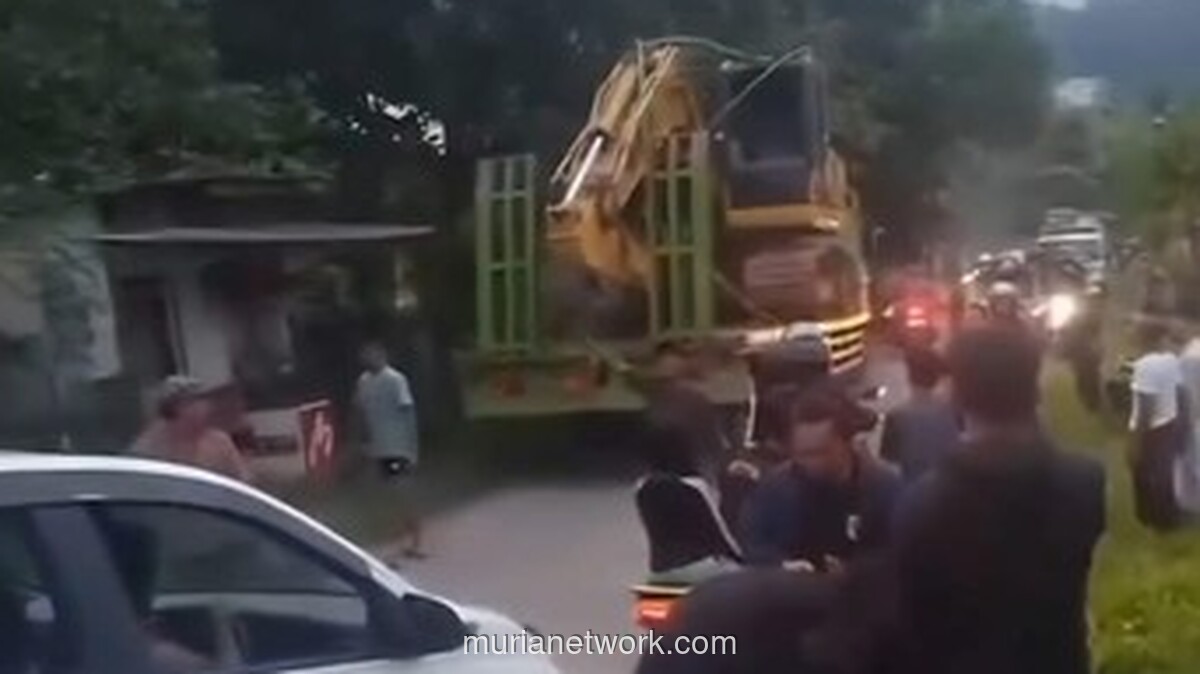 Kronologi Lengkap Kecelakaan Tersetrum di Bogor, 1 Tewas Saat Alat Berat Bekho Tersangkut Kabel Listrik