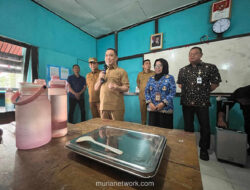 Gubernur Kalbar Tinjau Program Menu Bergizi Gratis di SMK Negeri 1 Benua Kayong