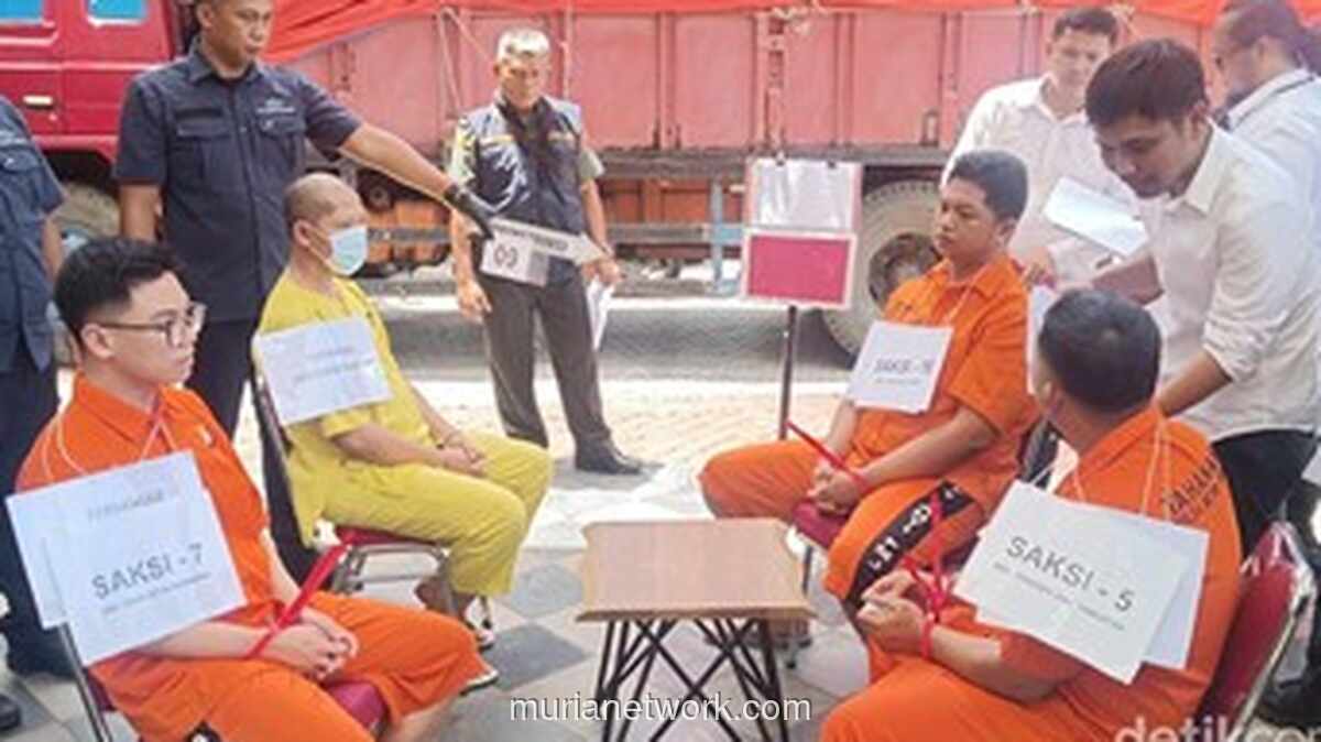 Rekonstruksi Kasus Pembunuhan Kepala Cabang Bank Ilham Pradipta oleh Polda Metro Jaya