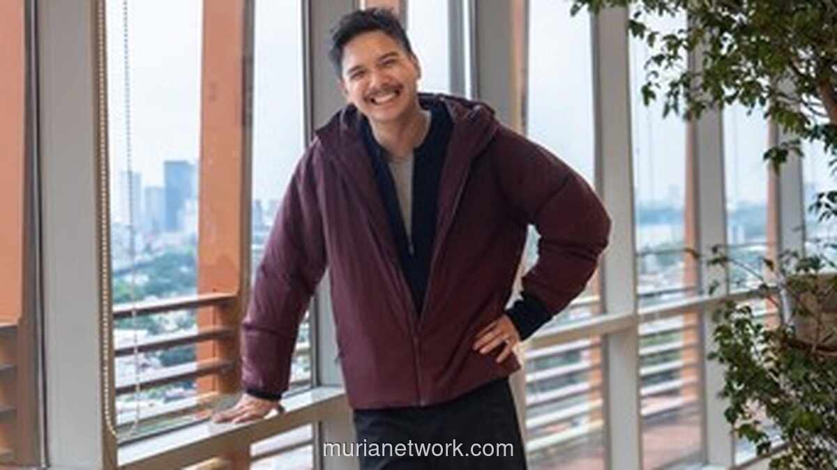 Baskara Mahendra Peluk Wanita Berhijab di Bahkan Voli 3, Ternyata Ibunya Sendiri!