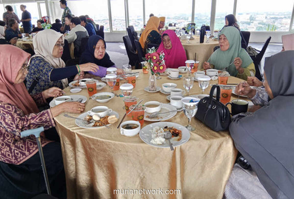 Pengalaman Staycation Pertama Janda Veteran di Hotel Surabaya, Kisah Haru di Hari Pahlawan