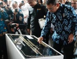 Menteri Kebudayaan Fadli Zon Resmikan Ruang Pameran Tetap Museum Keraton Kanoman Cirebon