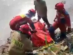 Jenazah Pria Ditemukan Tersangkut di Sungai Ciliwung, Korban Diidentifikasi Pon Siahaan (44)