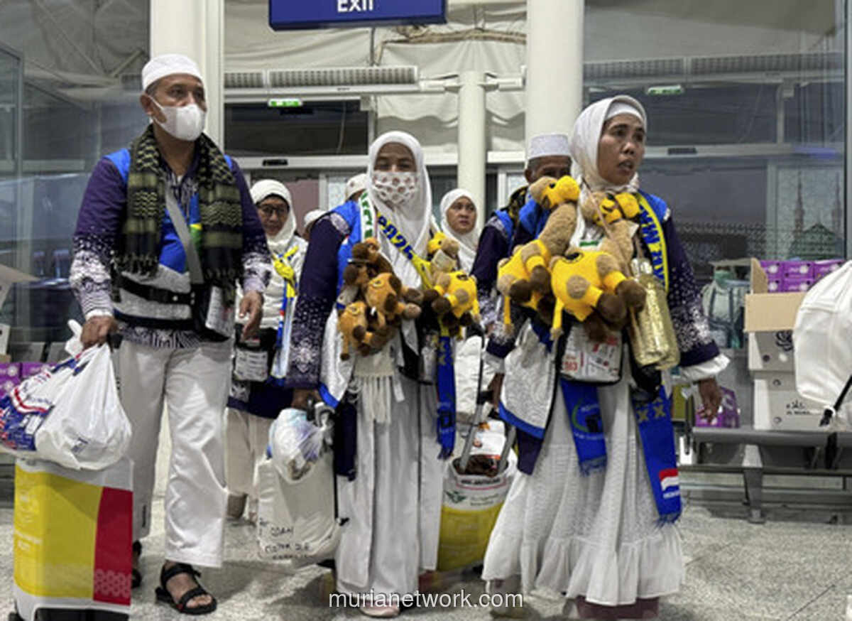 Dampak Kebijakan Masa Tunggu Haji 26 Tahun: Kuota Sumedang Anjlok Drastis