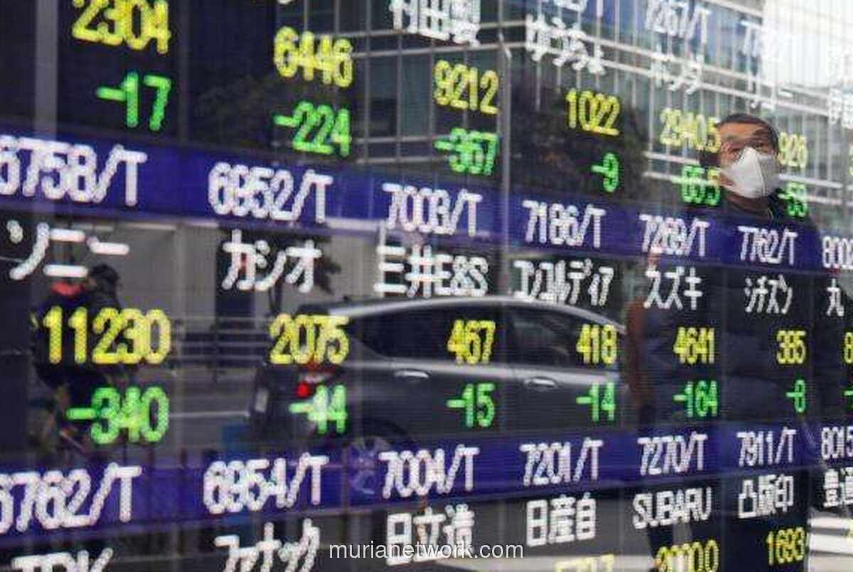 Bursa Asia Melemah: Analisis Data AS, Sinyal BOJ, dan Dampaknya ke Investor