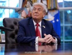 Trump Tak Tutup Kemungkinan Kirim Pasukan ke Venezuela, Kapal Induk AS Dikerahkan