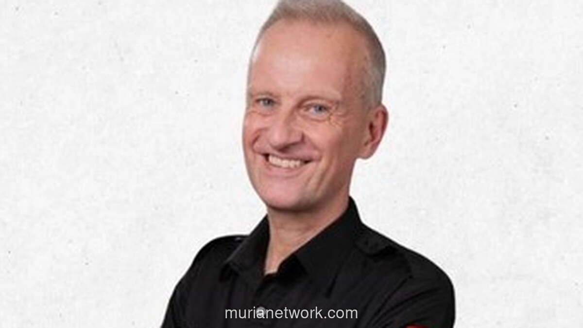 Marissa Anita Gugat Cerai Andrew Tigg Setelah 17 Tahun Menikah, Ini Profil Sutradara Berdarah Inggris