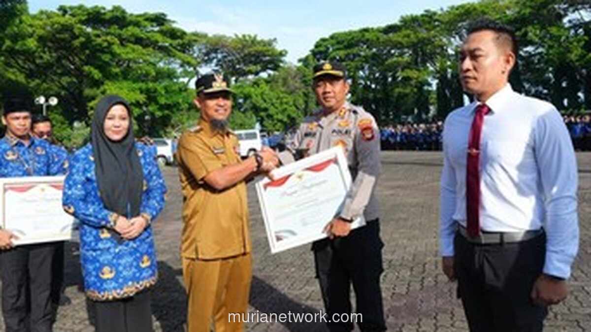 Gubernur Sulsel Beri Penghargaan ke 7 Polisi Penyidik Kasus Penculikan Bilqis