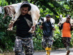 Gotong Royong Warga Banjarnegara Selamatkan Aset Pasca Tanah Longsor Dusun Situkung