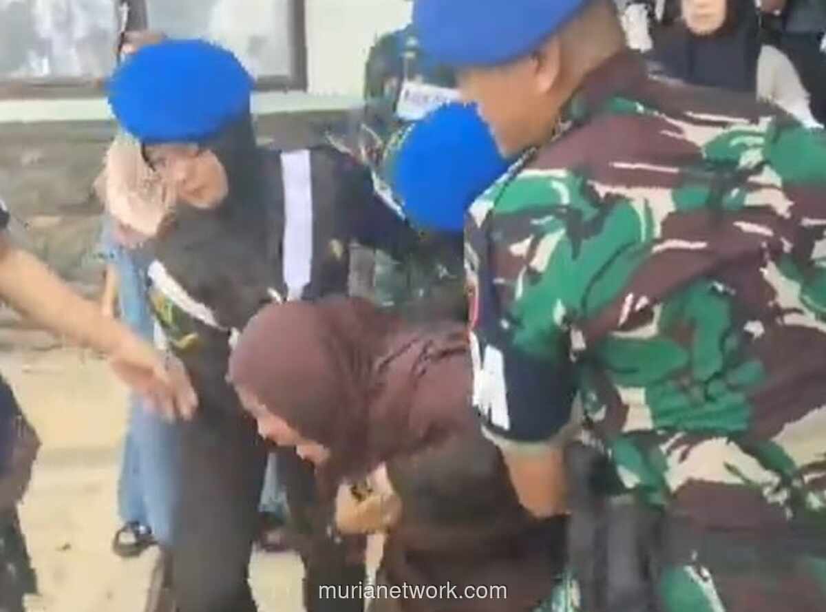 Rekonstruksi Pembunuhan Prada Nail Ricuh, Ibu Korban Mengamuk Protes Kejanggalan