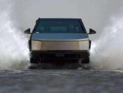 Gempuran Raksasa Lokal Bikin Penjualan Tesla Anjlok di China