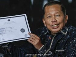 Gelar Bermasalah Hakim MK Ancam Kredibilitas Mahkamah Konstitusi