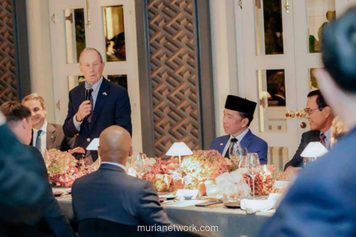 Jokowi Duduk Samping Mike Bloomberg di Gala Dinner Bergengsi Singapura