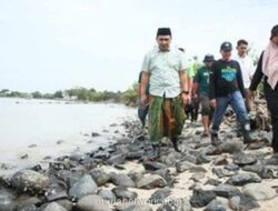 Gus Yasin Soroti Kondisi Pantai Jateng, Mangrove Jadi Andalan