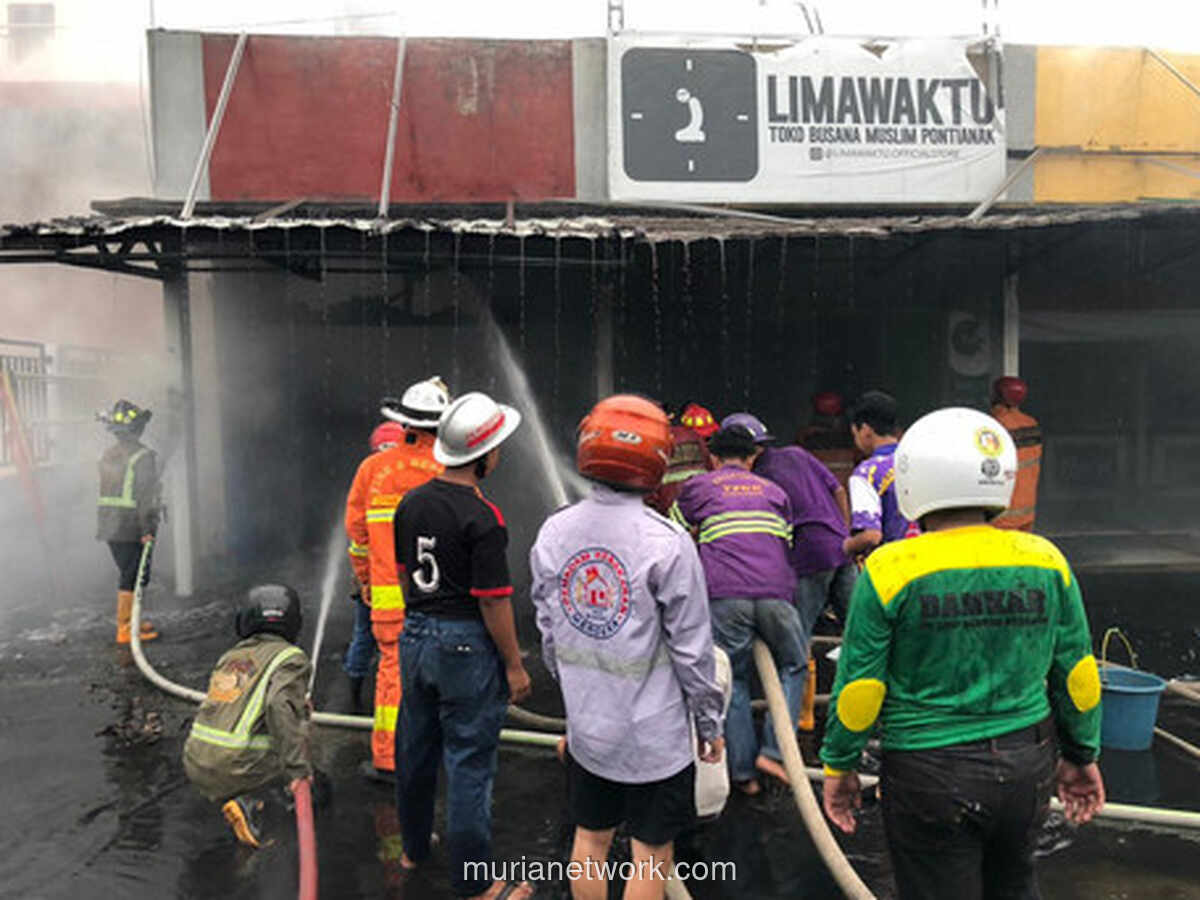 Setrika di Laundry Picu Empat Ruko di Pontianak Ludes Terbakar