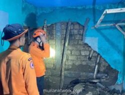 Vila di Cigombong Bocor, Dinding Rumah Warga Jebol Diterjang Banjir