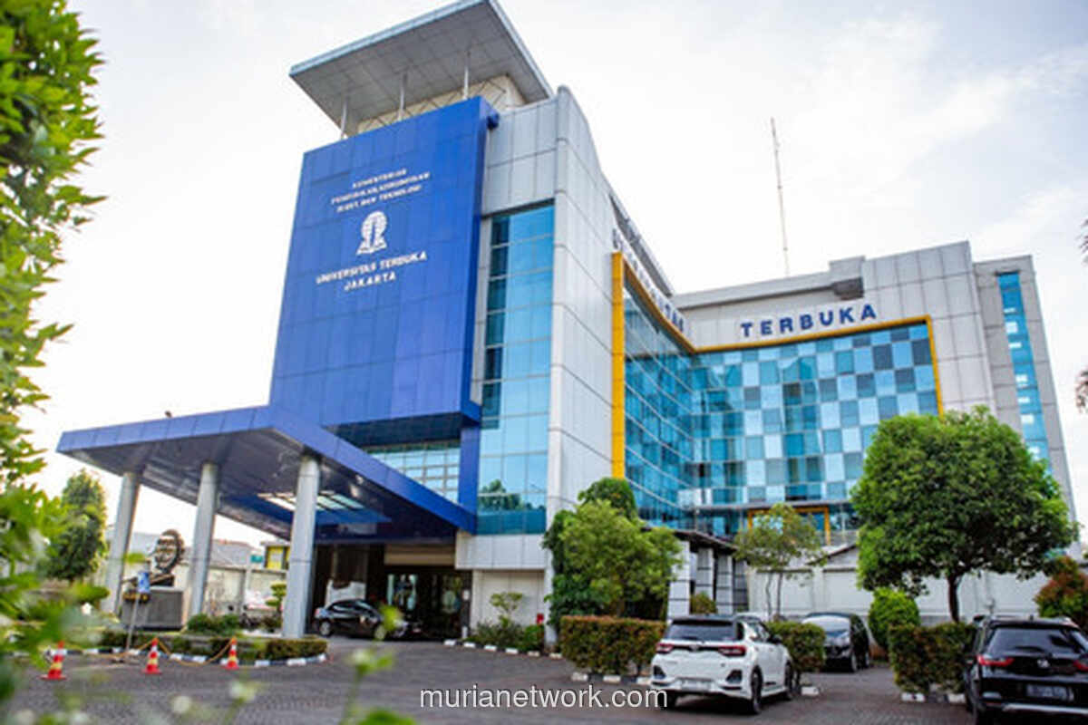 Lulusan Jakarta Terjebak Dilema: Kuliah atau Langsung Kerja?