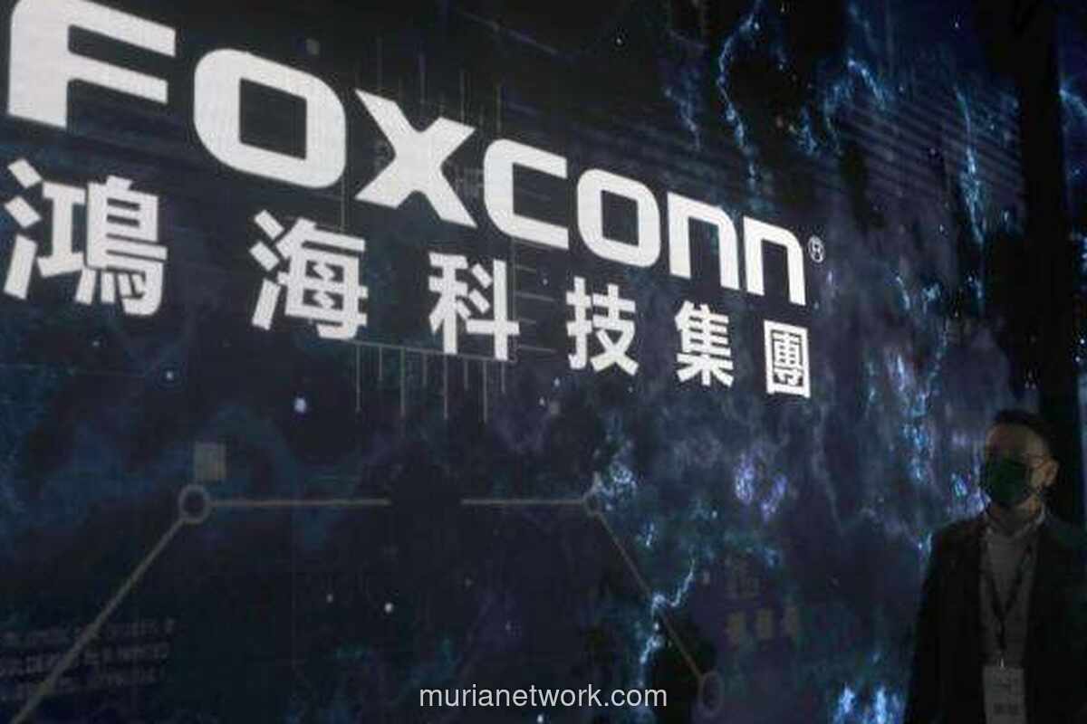 Foxconn Ganti Haluan: Gelontorkan Miliaran Dolar ke AI Saat Pasar EV China Lesu