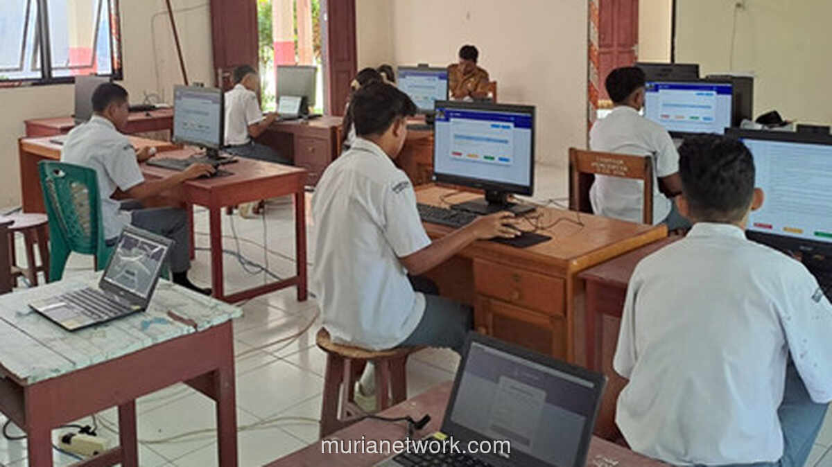 Guru di Ujung Talaud: Gaji Susut, Komputer Pinjam, Semangat Tak Pernah Luntur