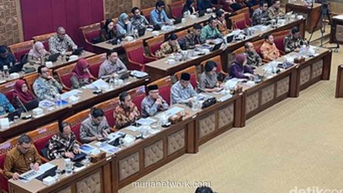 Kebocoran Soal TKA 2025: Bocor di Grup WA hingga Live Streaming Pengawas