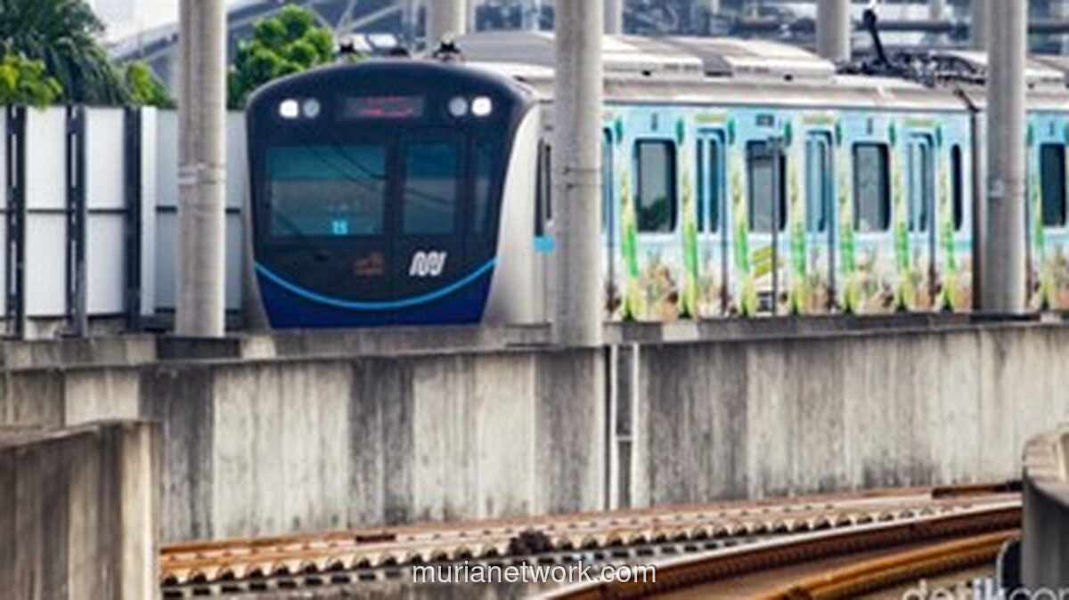 Gangguan MRT Jakarta Pagi Ini, Stasiun Dipadati Komuter yang Terganggu