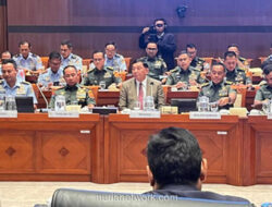Panglima TNI dan Menteri Pertahanan Hadiri Rapat Tertutup Komisi I DPR