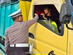 Polres Siak Ganti Haluan: Tegur-Sapa Gantikan Tilang di Operasi Zebra