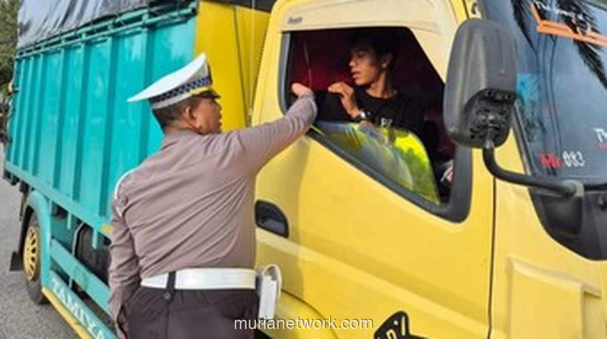 Polres Siak Ganti Haluan: Tegur-Sapa Gantikan Tilang di Operasi Zebra