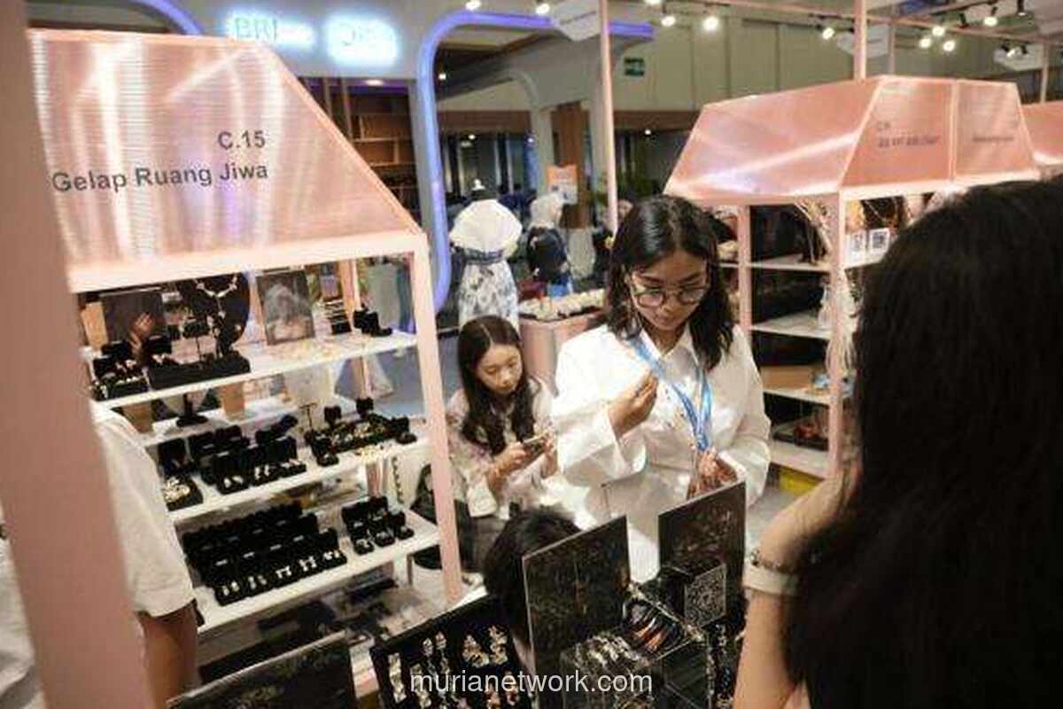 Tulang Punggung Ekonomi Terhimpit, Kredit UMKM Justru Menyusut