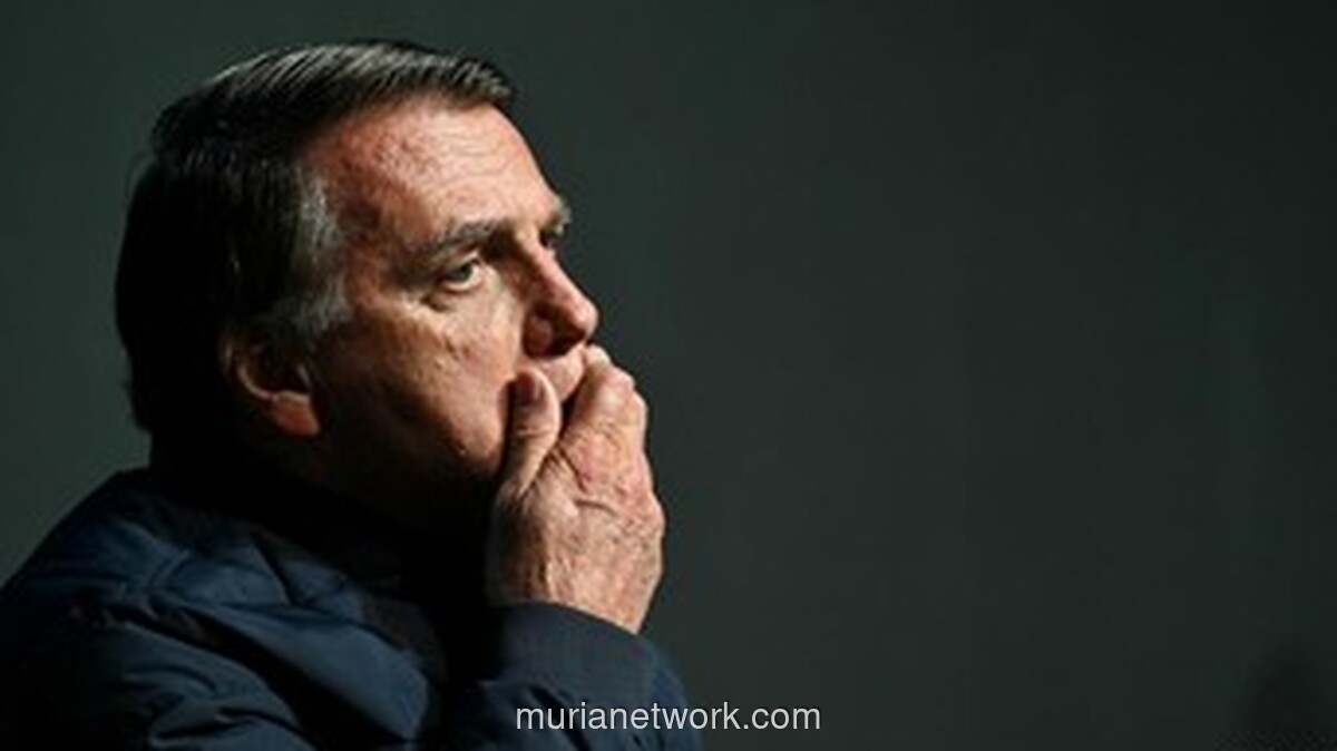 Bolsonaro Dibui Usai Coba Hancurkan Gelang Elektronik Pakai Solder