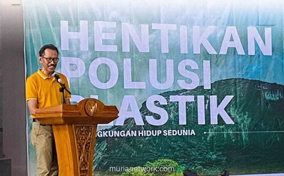 Sintang Siap-Siap, Kantong Plastik Akan Resmi Dihapus Mulai Desember 2025