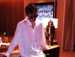 Luka dan Penyesalan The Kid LAROI yang Mengguncang Hati dalam WITHOUT YOU