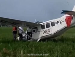 Pesawat Skydive Indonesia Jatuh di Sawah Karawang, Korban Masih Ditunggu