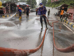 Tim Gabungan Siaga Bersihkan Jembatan dari Sisa Amukan Semeru