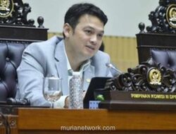 Anggota DPR Soroti Langkah KPK Pamerkan Uang Sitaan Rp 300 Miliar