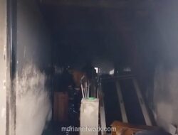 Kebakaran di RS PMC Subang, Pasien Dievakuasi Usai Korsleting Landa Ruang Petugas