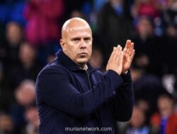 Kursi Panas Arne Slot Membara Usai Liverpool Dibantai Nottingham Forest