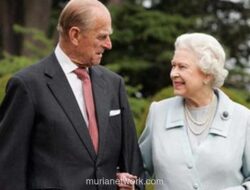 Pangeran Philip Sudah Ingatkan Harry Soal Meghan Sejak Awal