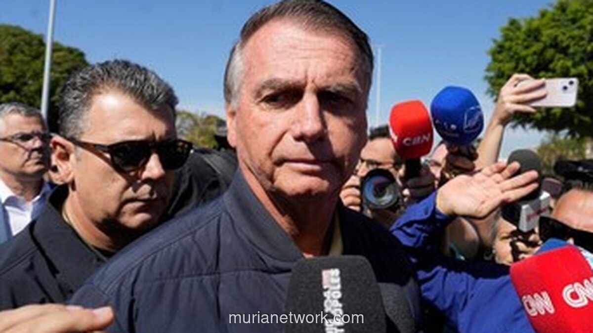 Bolsonaro Ditahan Usai Gelang Elektroniknya Dirusak dengan Solder