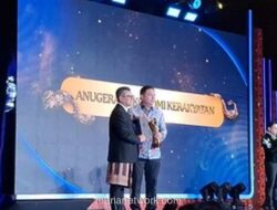 Tito Karnavian Raih Penghargaan Berkat Andilnya Kendalikan Inflasi