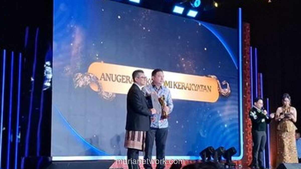 Tito Karnavian Raih Penghargaan Berkat Andilnya Kendalikan Inflasi