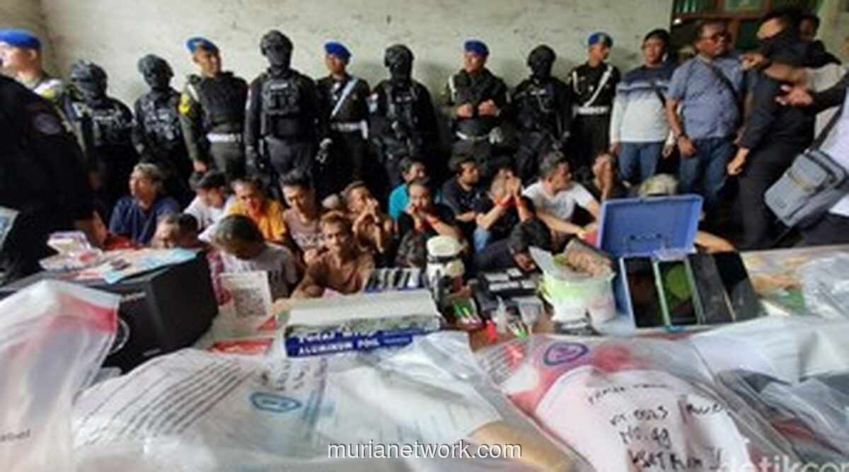 Penggerebekan Berlan Ricuh, Bandar Narkoba Kabur ke Atap Rumah