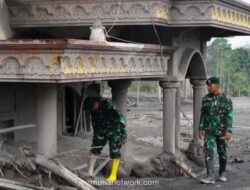 TNI Siaga Total di Lereng Semeru, Evakuasi Korban dan Antisipasi Lahar Dingin Diperketat