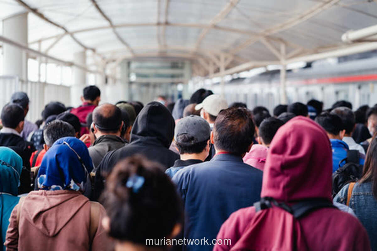 KRL Rangkasbitung Terganggu, Lintasan Palmerah-Kebayoran Sempat Lumpuh