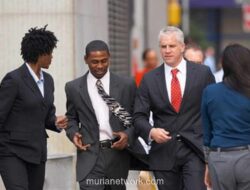 Gelar Sarjana Tak Lagi Jadi Tameng, Pengangguran Lulusan Kampus Tembus Rekor Tertinggi