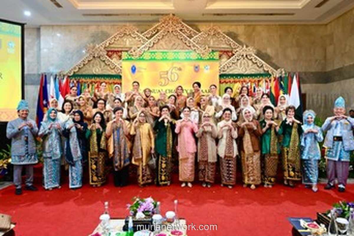 Bazar Amal WIC Angkat Karya Lokal, Tri Tito Karnavian Soroti Kolaborasi dengan UMKM