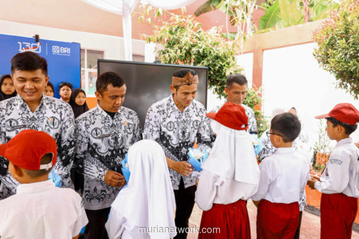 BRI Peduli Gelar Apresiasi Spesial untuk Guru di Hari Guru Nasional
