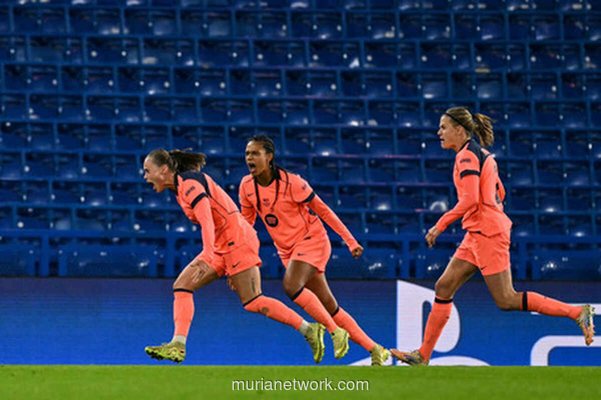 Barcelona Bertahan di Puncak Meski Ditekan Chelsea